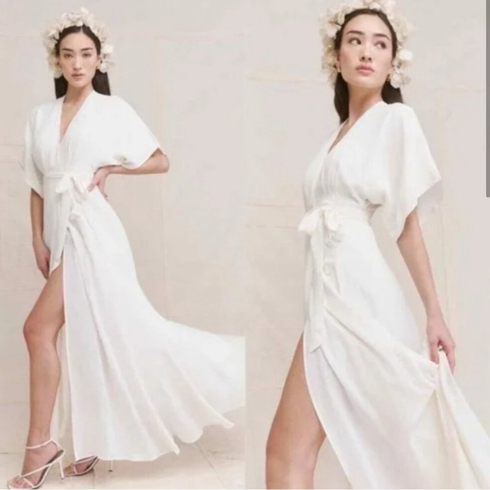 New with tags Reformation Winslow Dress XL Ivory